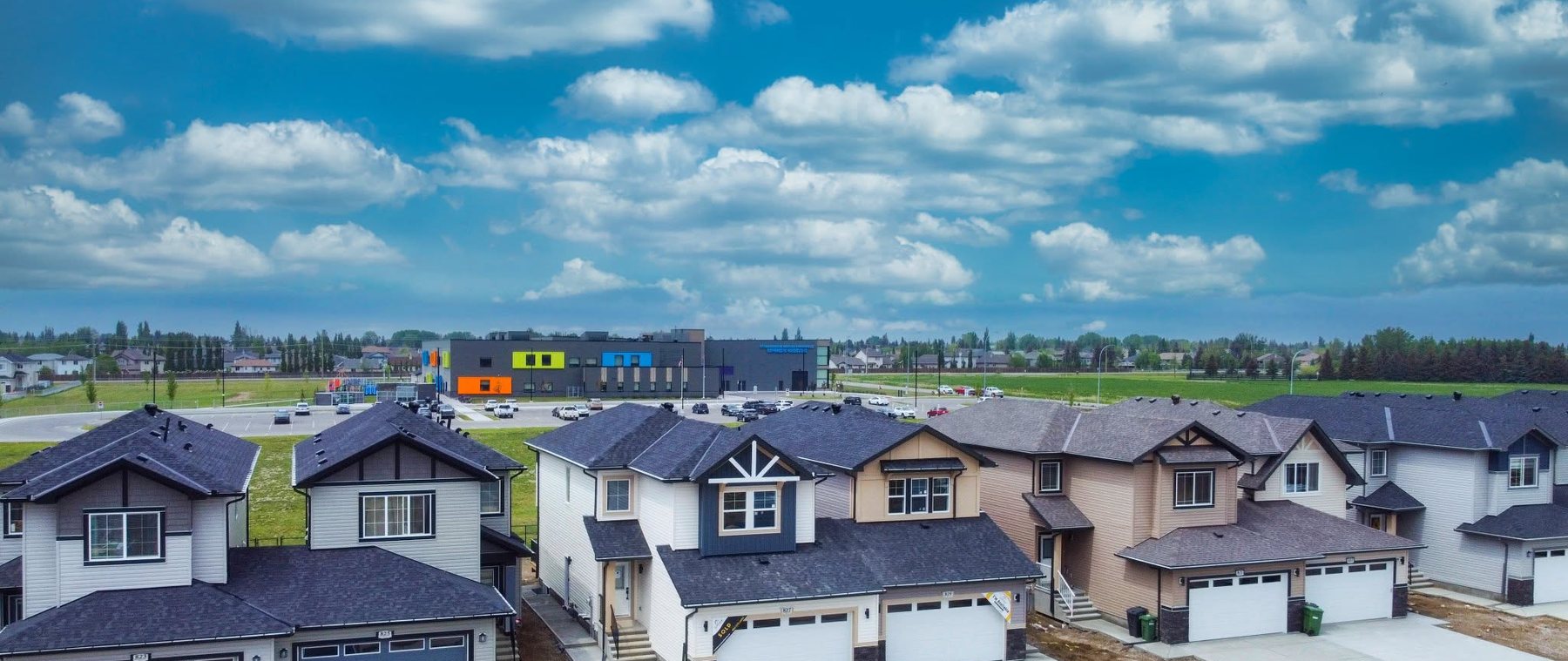 Edgefield Strathmore new home community represented by Lush Realty and Aspen Living